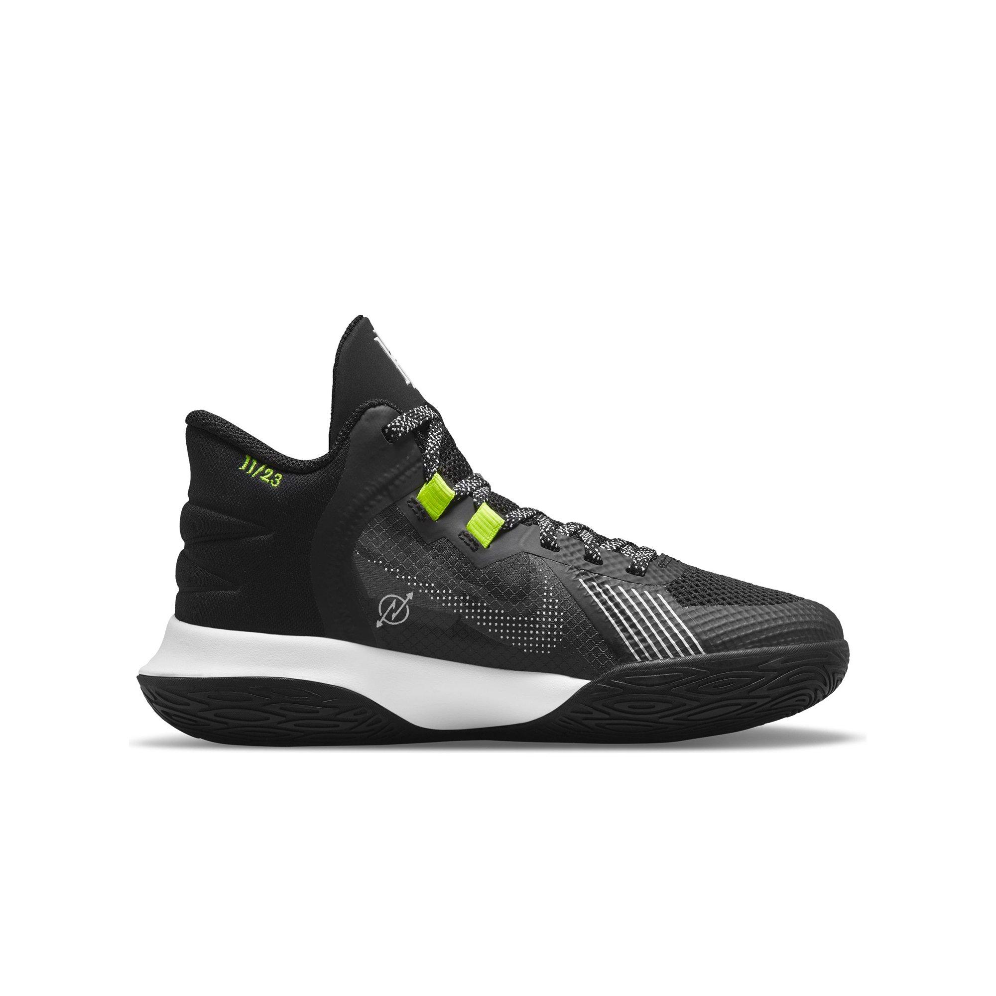 Kyrie irving shoes store hibbett sports